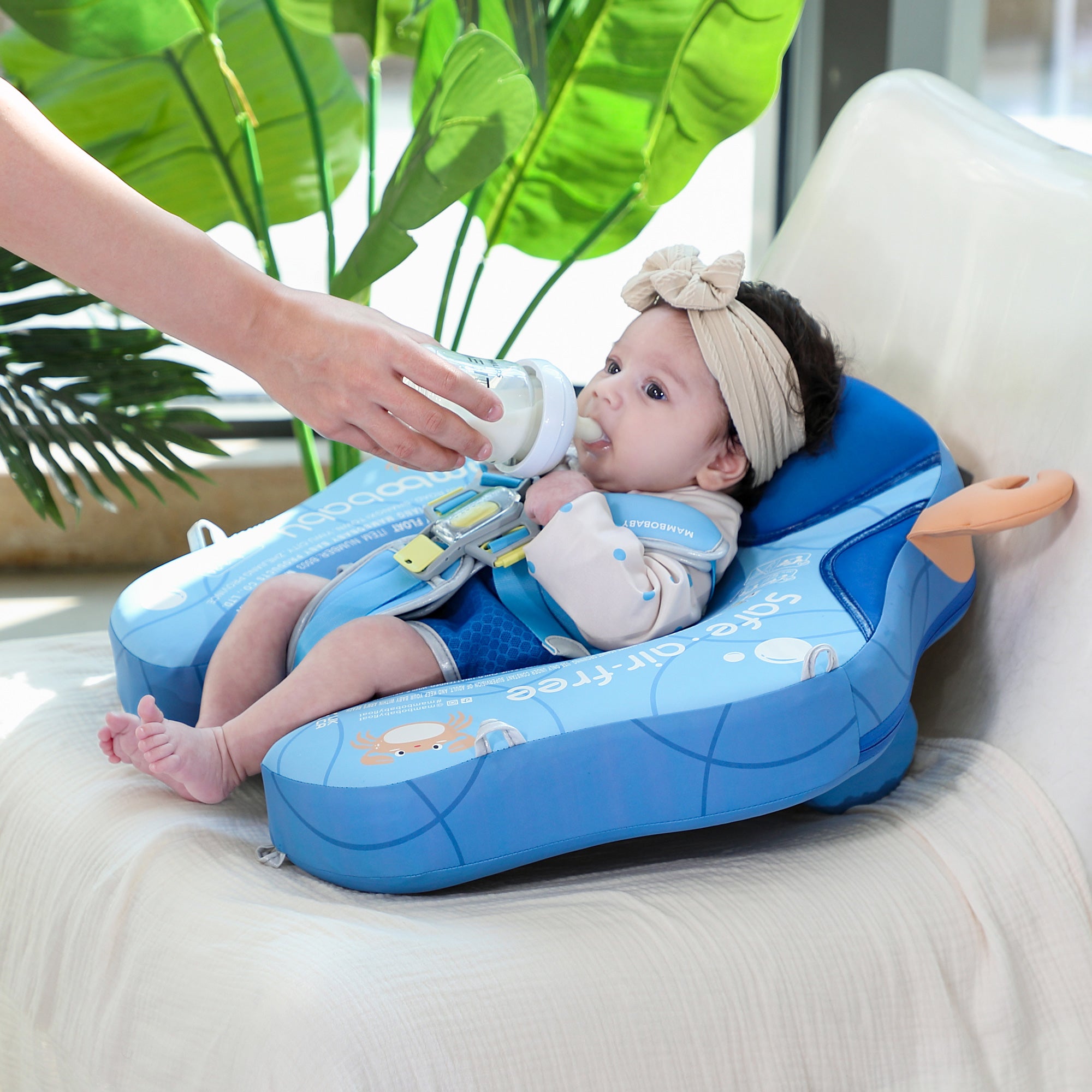 Mambobaby Float with Canopy and Tail Crab