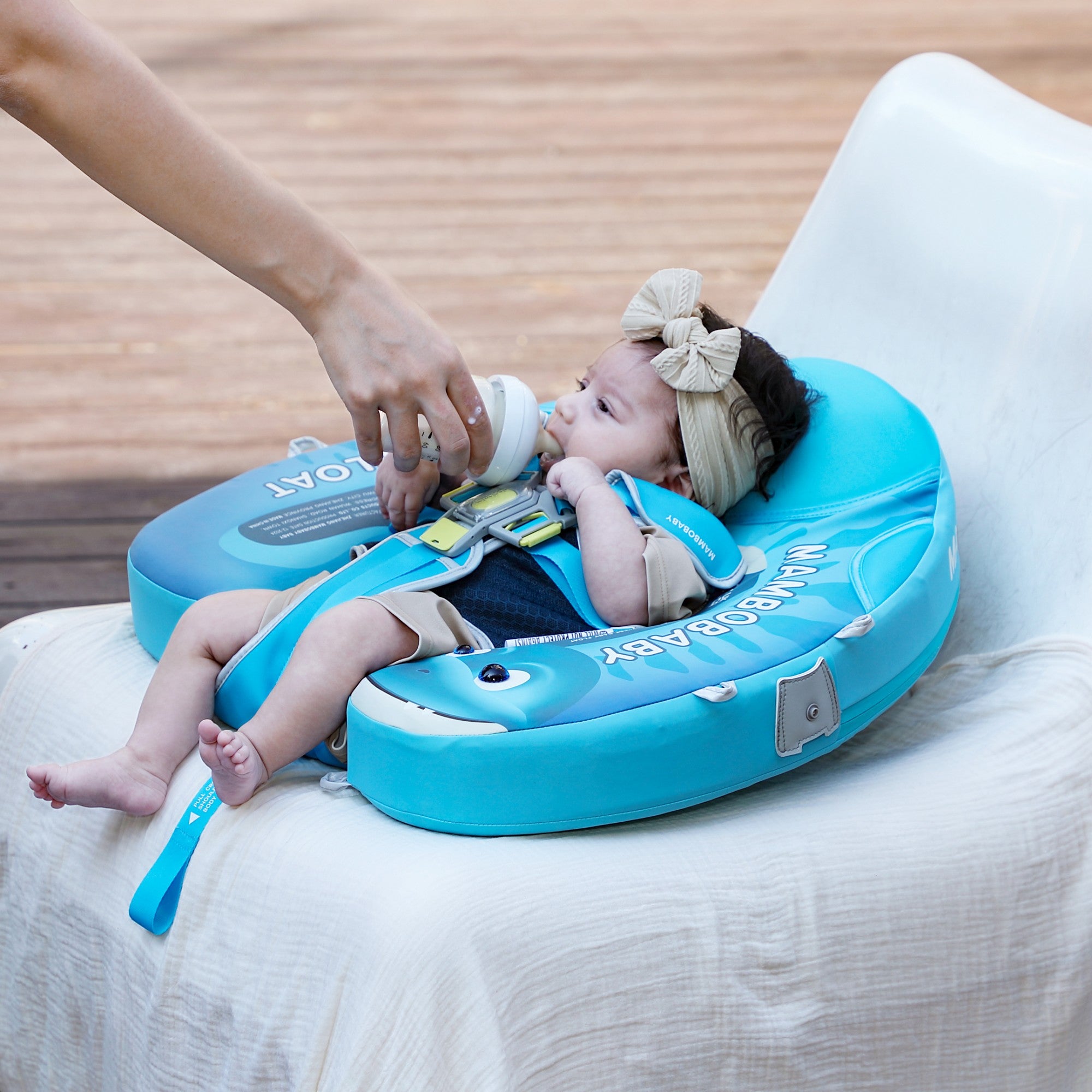 Mambobaby Float with Canopy and Tail Dino Egg