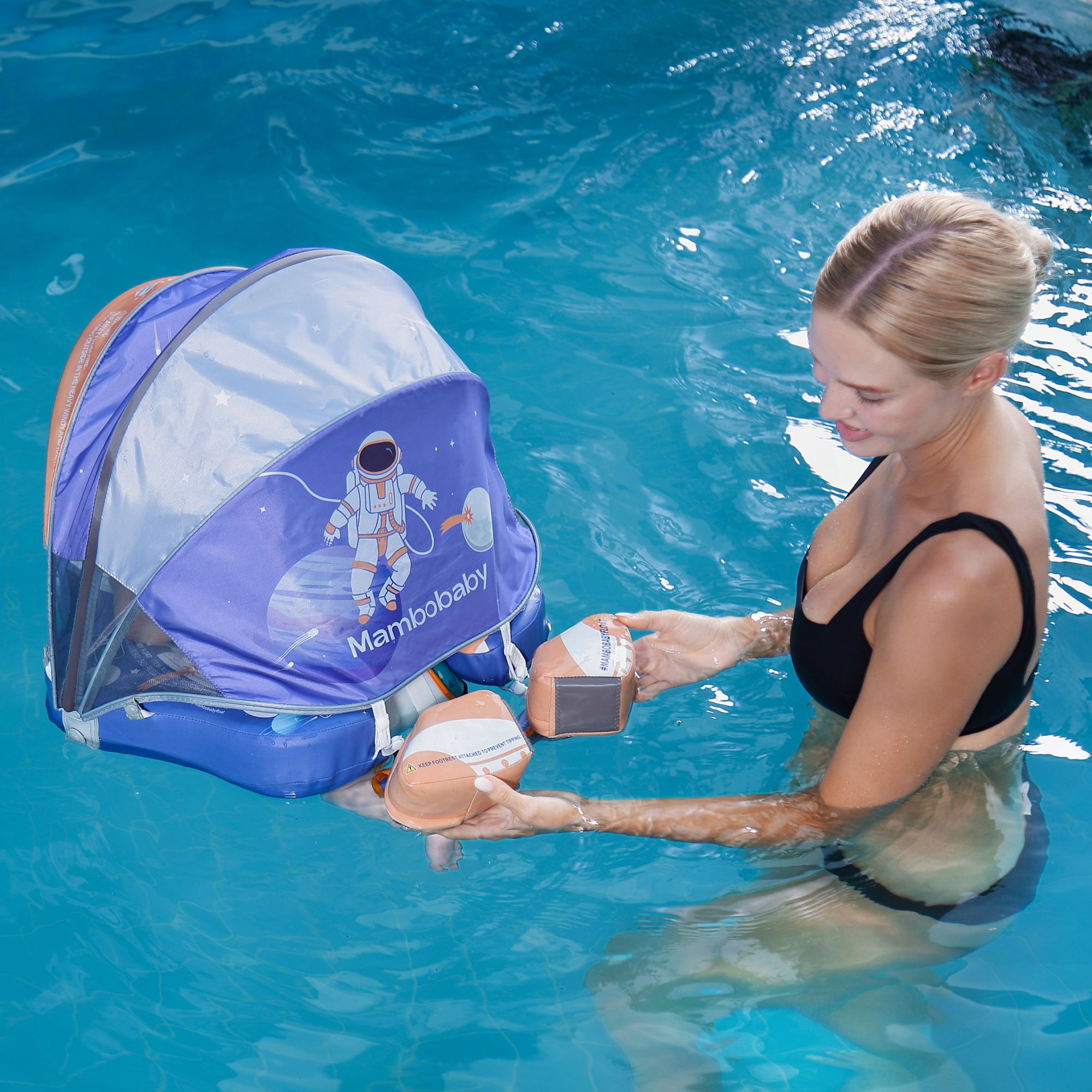 Mambobaby Float with Canopy and Tail Astronaut