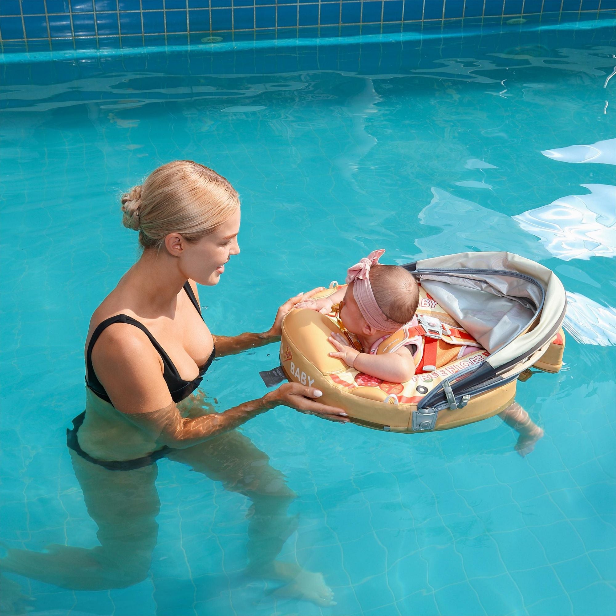 Mambobaby Float with Canopy and Tail Pizza Orange