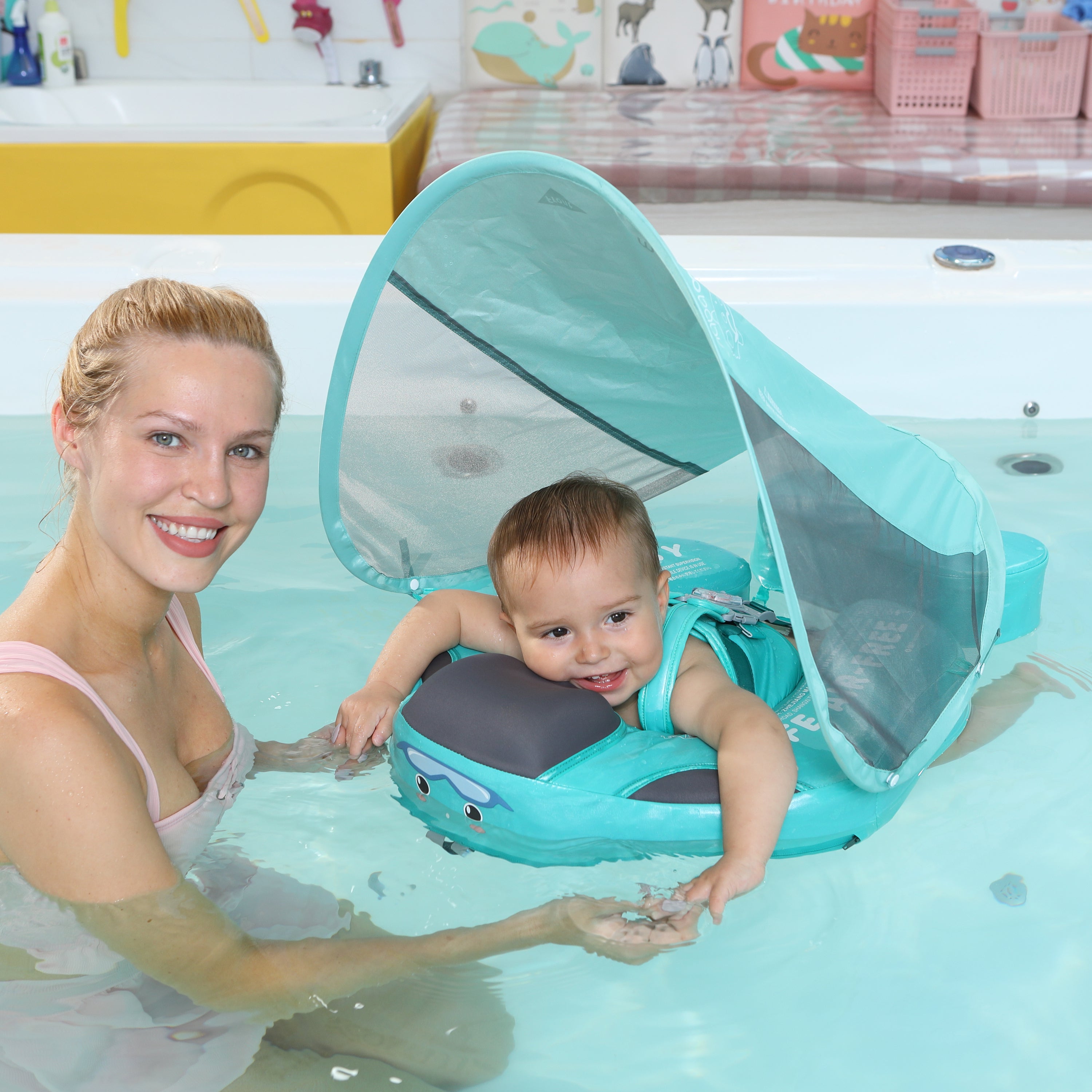 Mambobaby Float Deluxe with Canopy and Tail